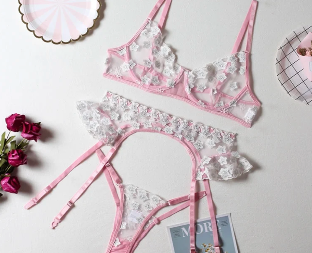 EOS | Pink white floral underwire 3-piece set