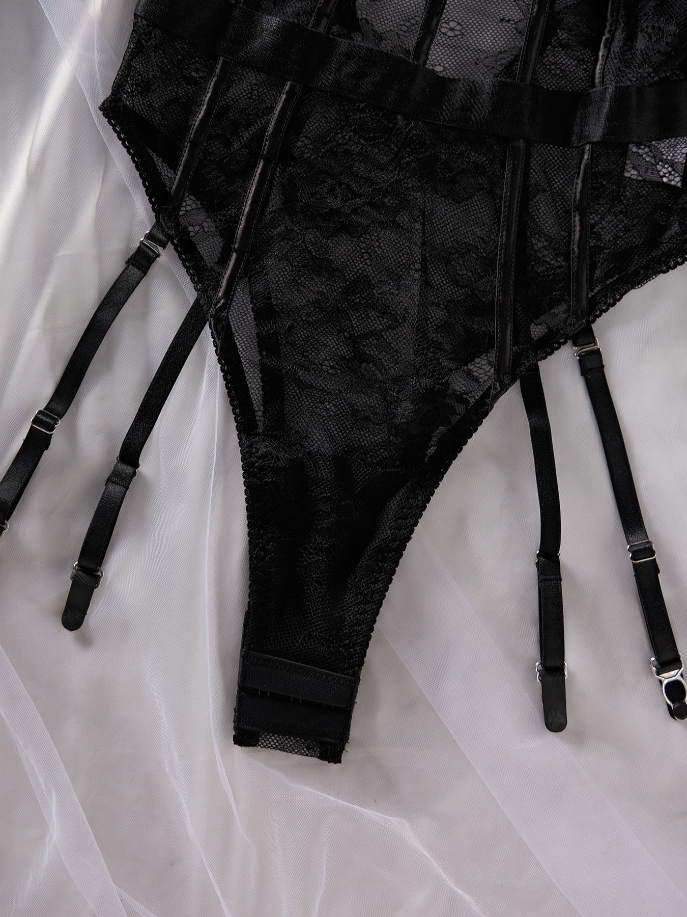 Olympia | Long sleeve lace bodysuit