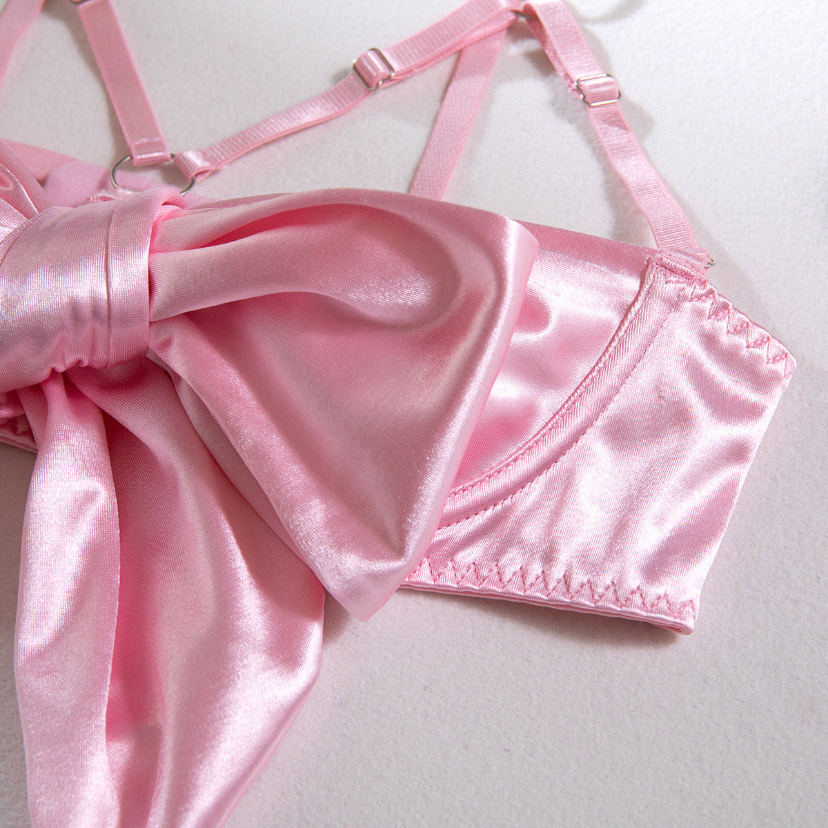 Erato | Luxurious hollow bow lingerie set